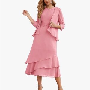 Two piece design. Scoop neck line. Zipper closure. Pink chiffon.3/4 length dress